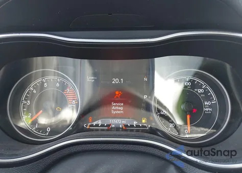 2019 Jeep Cherokee Trailhawk 4X4 from USA, damaged, VIN 1C4PJMBX2KD385229